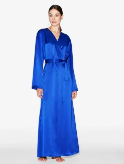 La Perla Bata Larga De Seda En Color Eléctrico