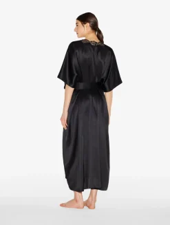 La Perla Bata Larga De Seda Negra Con Macramé