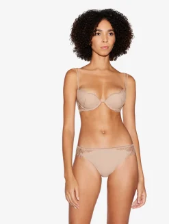 La Perla Braguita Brasileña Con Encaje De Color Rosa Antiguo
