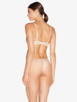 La Perla Braguita Brasileña De Color Claro Y Rosa Nude Con Encaje Leavers