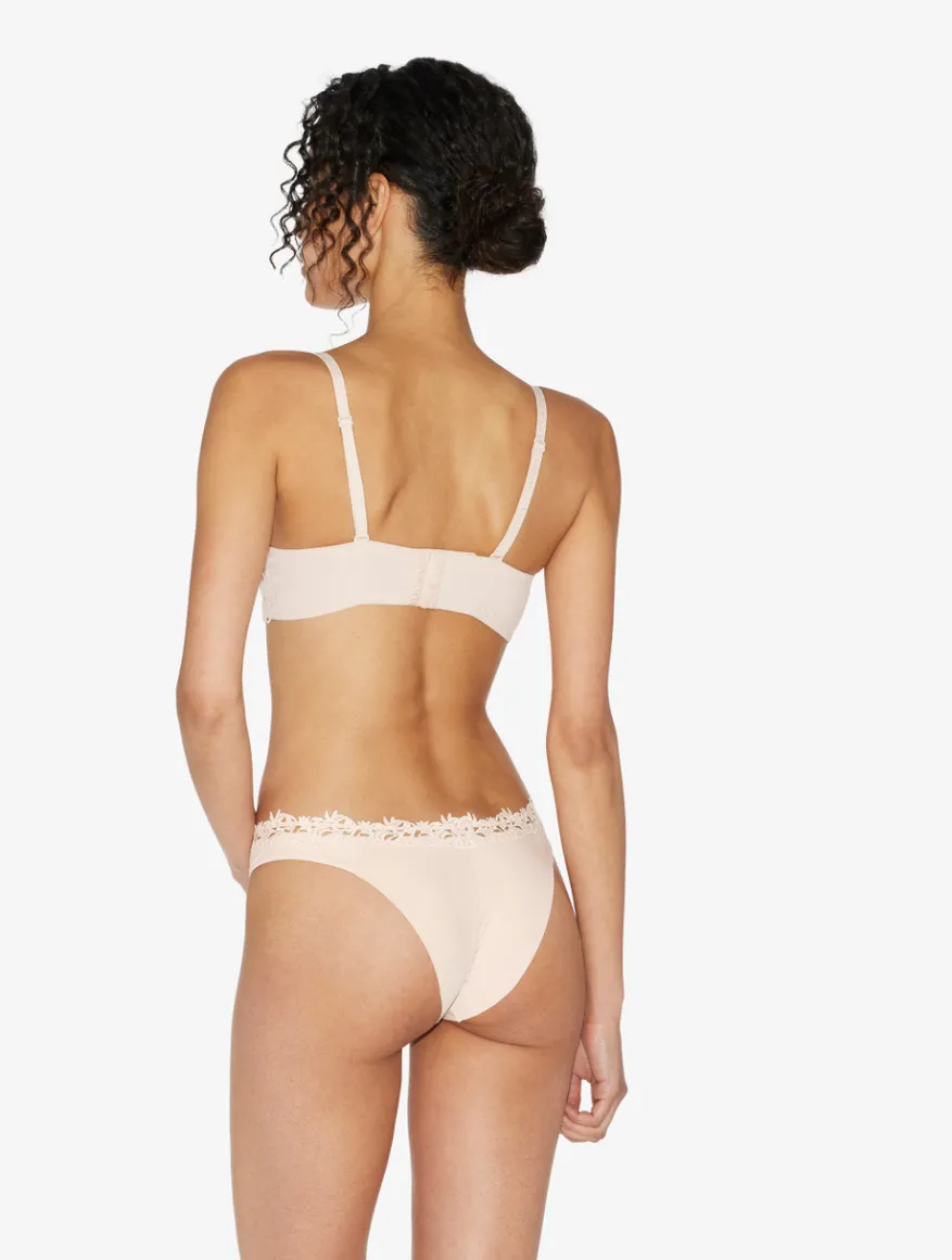 La Perla Braguita Brasileña En Lycra Beige Rosada Con Macramé