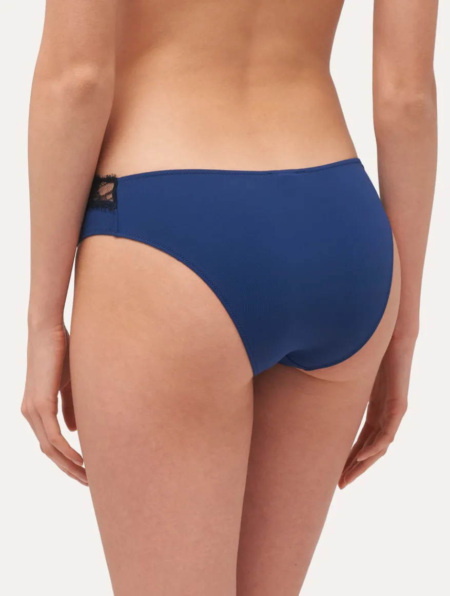 La Perla Braguita Talle Medio De Encaje En Azul Y Negro