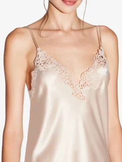 La Perla Camisón Largo De Seda Beige Rosado Con Macramé