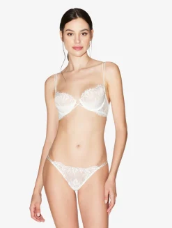 La Perla Tanga Blanquecino De Encaje Leavers