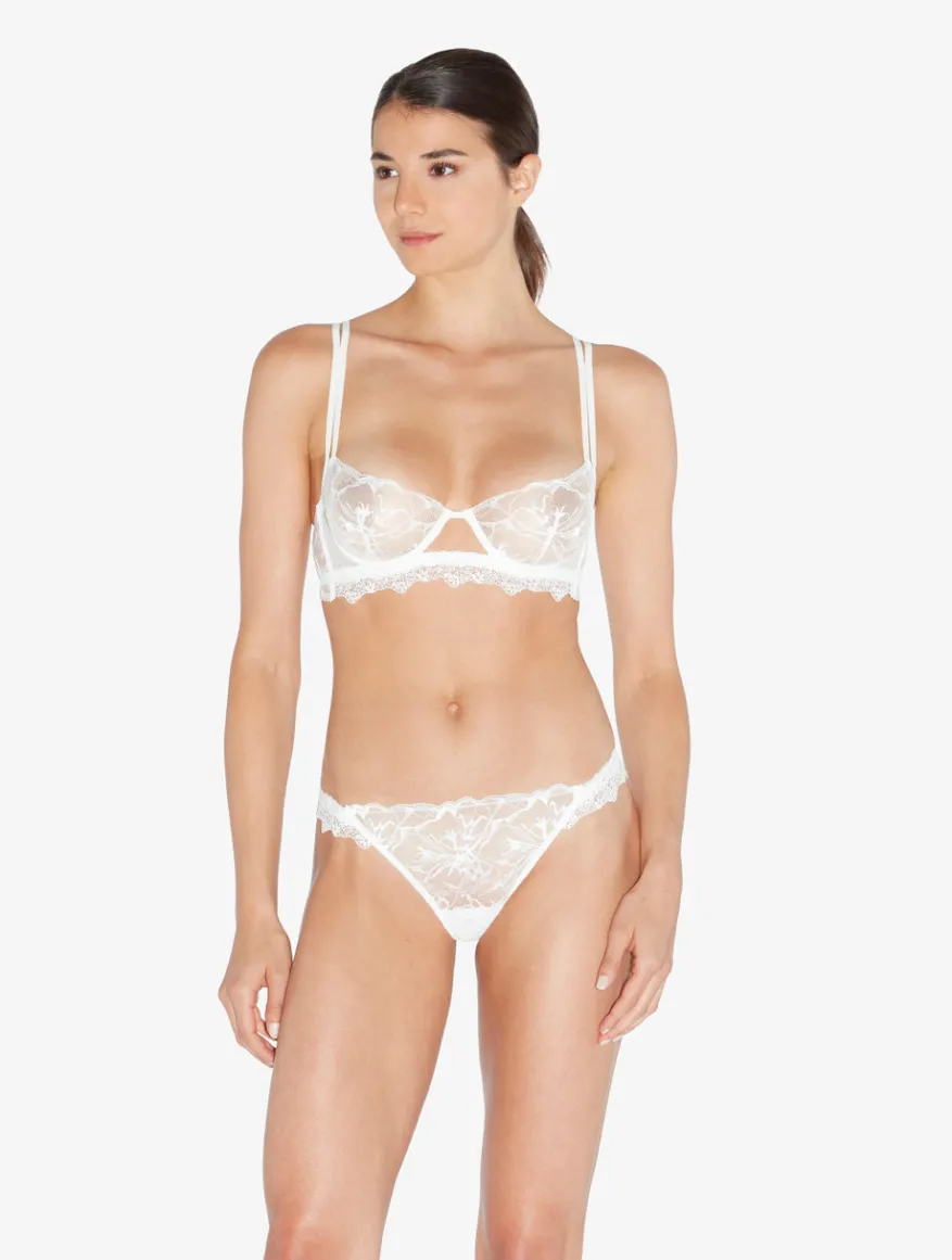 La Perla Tanga Con Encaje Leavers De Color Hueso