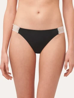 La Perla Tanga De Encaje En Negro Y Blanquecino